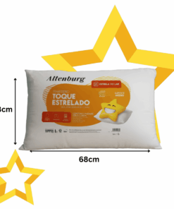 Travesseiro em cima da cama