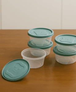 Potes Plásticos com Tampa Verde 210ml