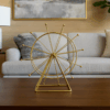 Roda Gigante Decorativa de Ferro Dourada Giratória 30x28cm